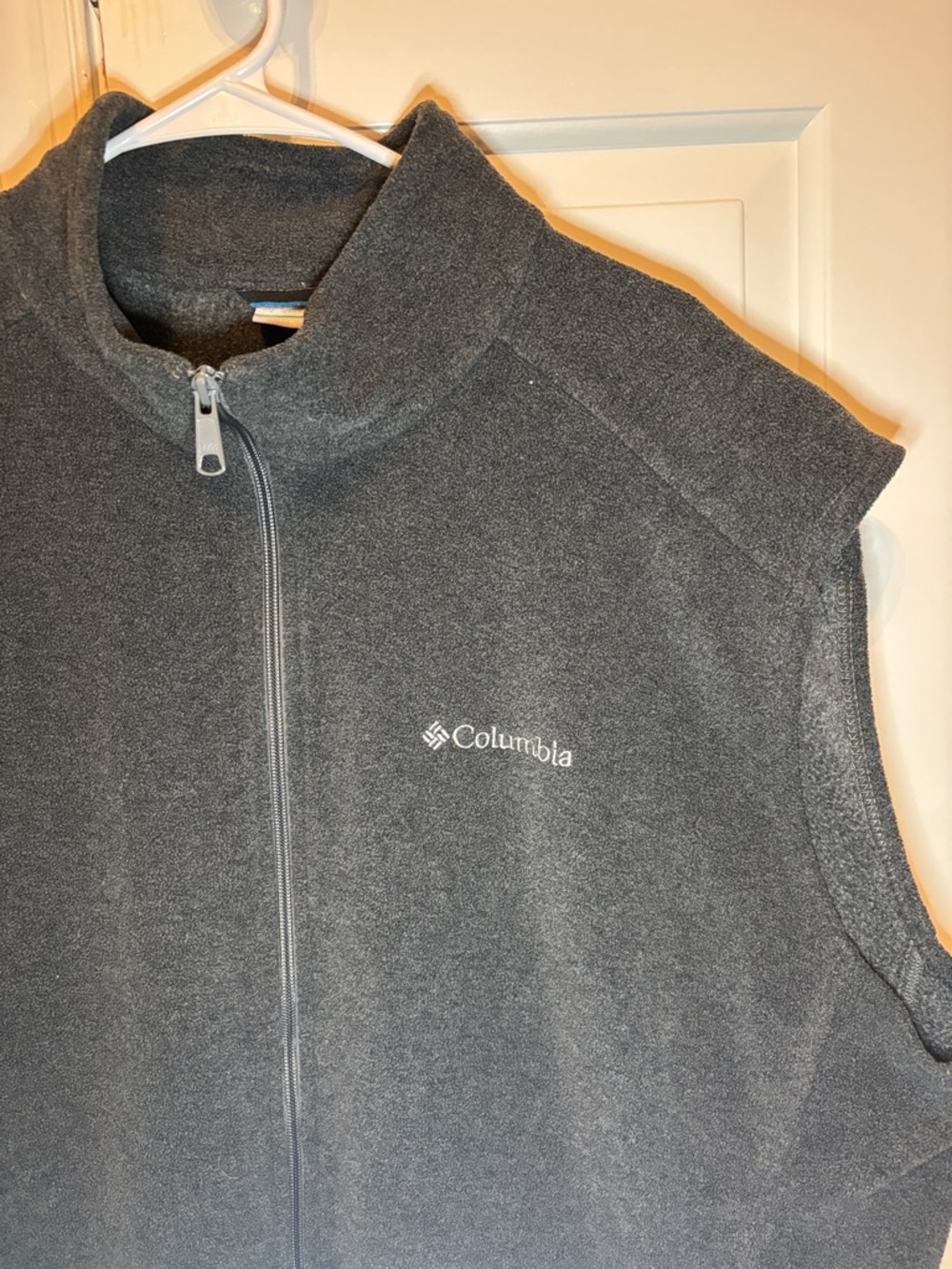 Columbia Gray Full-Zip Fleece Vest